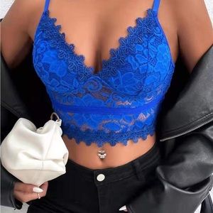Blue lace crop tank top